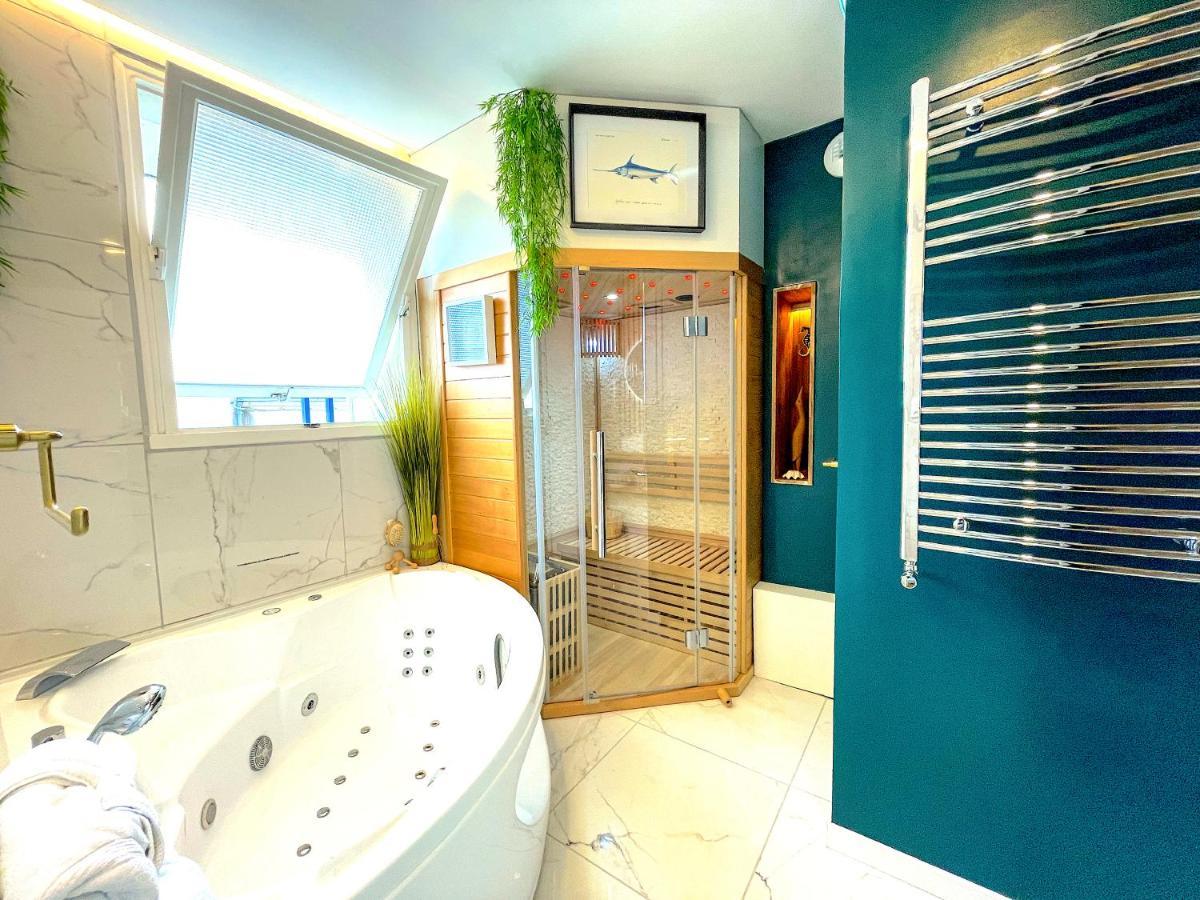 Votre Escale Boule D Or Sauna & Spa Niort Exterior photo