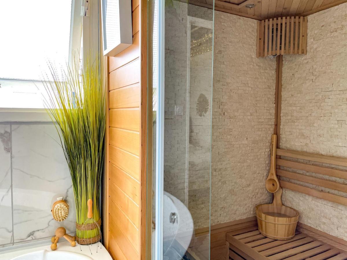 Votre Escale Boule D Or Sauna & Spa Niort Exterior photo